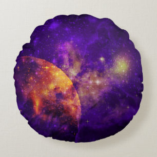 Cojín Redondo Amethyst Sky, Golden Planet n Nebula Round Pillow