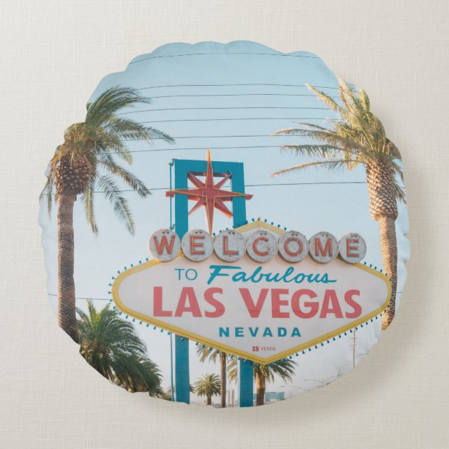 COJÍN REDONDO BIENVENIDOS A LAS VEGAS (Anverso)