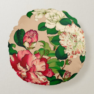 Cojín Redondo Camelias del japonés del vintage. De color rosa