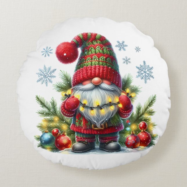 Cojín Redondo Cozy Christmas Gnome Art – Festive Holiday (Anverso)