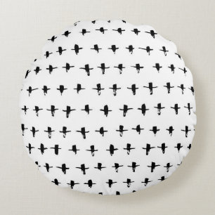 Cojín Redondo Cruces negras de mano dibujadas geométricamente