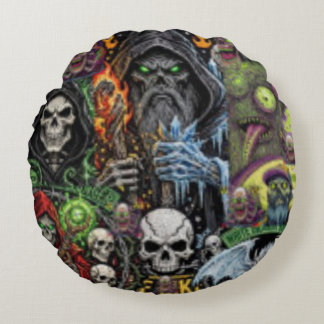Cojín Redondo Dark Fantasy Horror Collage Throw Pillow | Sorcere
