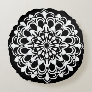 Cojín Redondo Diseño de Mandala en Blanco y Negro