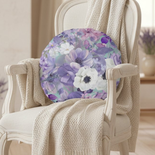Cojín Redondo Elegantes Flores Y Flores Silvestres Púrpura Y Vio (Subido por el creador)
