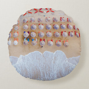 Cojín Redondo Fotografía aérea de la costa durante el día