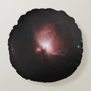 COJÍN REDONDO GALAXIA ROJA Y NEGRA CON ESTRELLAS