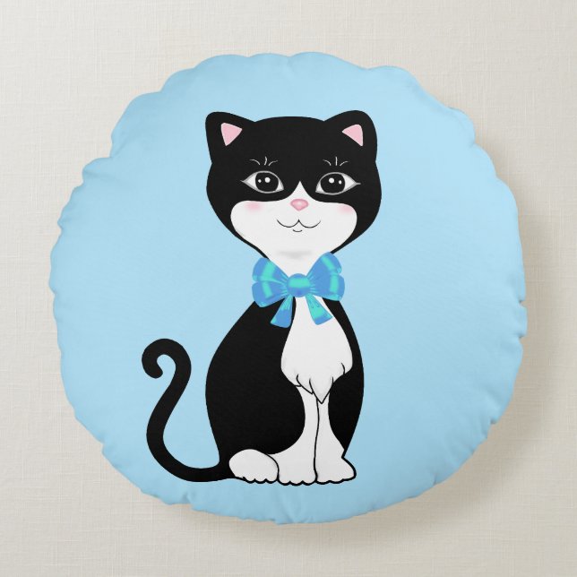 Cojín Redondo Gato Tuxedo Lindo Feliz sobre Azul Claro (Anverso)