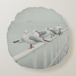 Cojín Redondo Gaviota blanca en un día de invierno