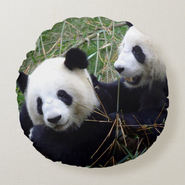 Cojín Redondo Gigante Panda Jugando y Amando (Anverso)