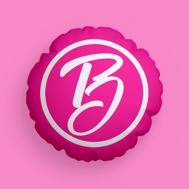Cojín Redondo Guión Monograma blanco rosado caliente de moda (Mockup of pillow on pink background)