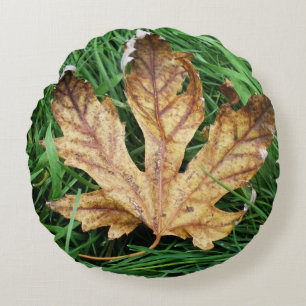 Cojín Redondo Hoja de otoño con hierba verde
