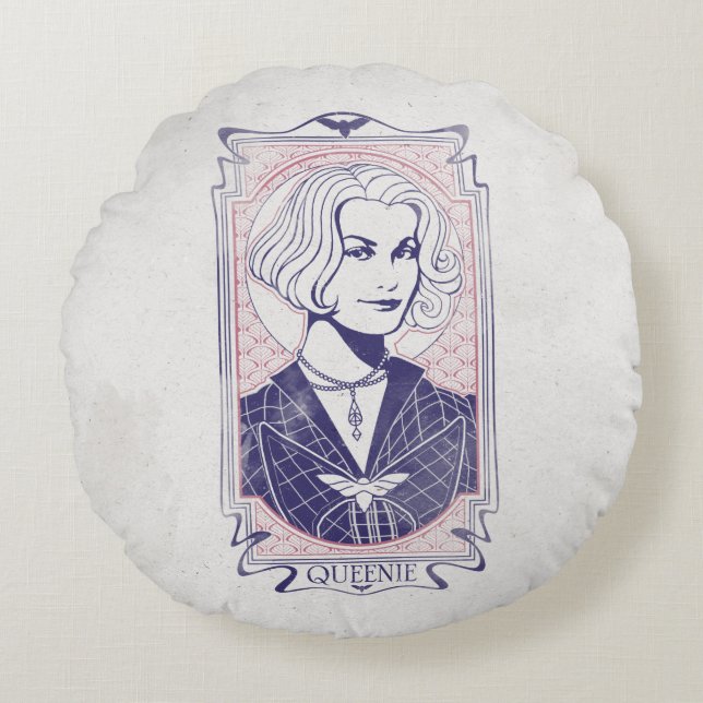 COJÍN REDONDO ILUSTRACION QUEENIE GOLDSTEIN™ (Anverso)