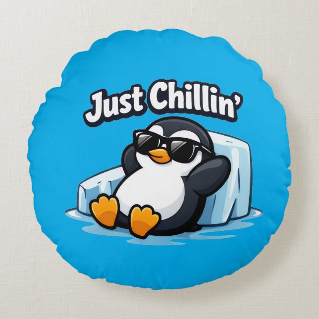 Cojín Redondo JUST CHILLING PINGUIN Throw Pillow (Anverso)