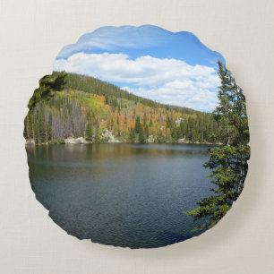 Cojín Redondo Lago Bear en el Parque Nacional Montañas Rocosas