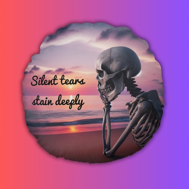 Cojín Redondo Lágrimas silenciosas manchan profundamente | (Subido por el creador)