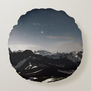 COJÍN REDONDO LANDSCAPE PHOTOGRAPHY OF BLACK AND WHITE MOUNTAIN