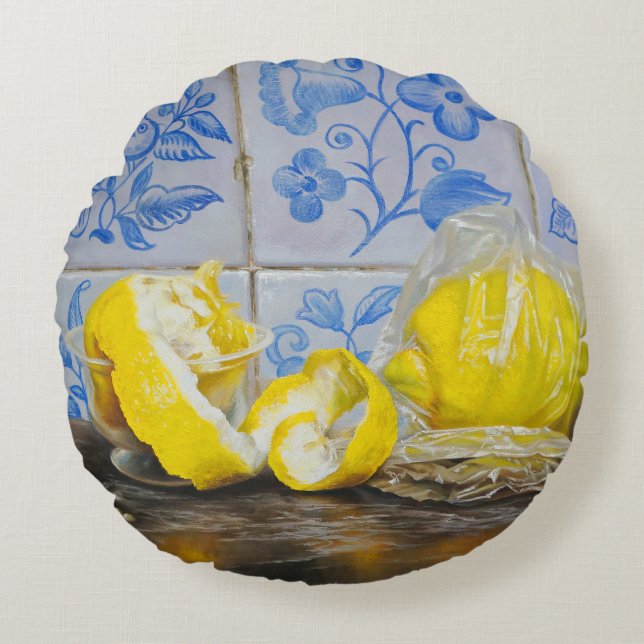 Cojín Redondo Lemons and Azulejos — Classic Blue & Yellow Still  (Anverso)