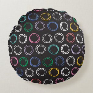 Cojín Redondo Líneas cepilladas: diseño sin problemas con mano