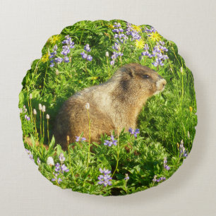 Cojín Redondo Marmota en flores silvestres del Monte Rainier