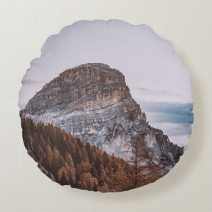 COJÍN REDONDO MONTAÑAS BAJO CIELO BLANCO