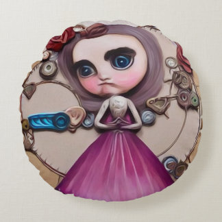 Cojín Redondo Muñeca Surreal Baby Face