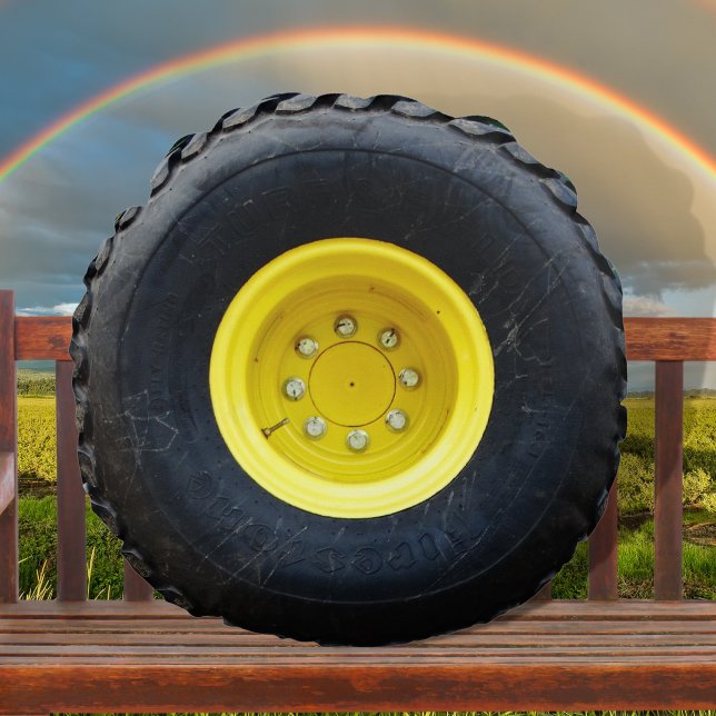 Cojín Redondo neumático de rueda del tractor amarillo (Subido por el creador)