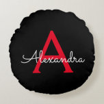 Cojín Redondo Nombra de monograma de guión negro rojo<br><div class="desc">Monograma de escritura simple negra y roja Nombre Pouf Pillow. La almohada hace el dulce perfecto cumpleaños de 16 años,  boda,  ducha de novia,  ducha de bebé o regalo de soltera para alguien que decora su habitación con oro subió.</div>