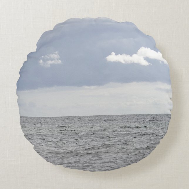 Cojín Redondo Nubes marinas y de bonito (Anverso)