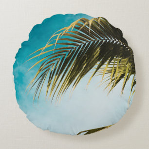 Cojín Redondo Palmera verde bajo cielo azul