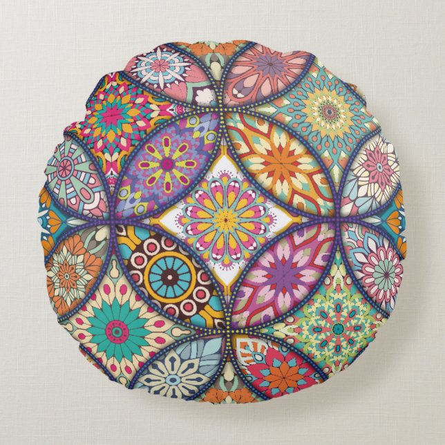 Cojín Redondo Patrón de Mandala - Pillow (Anverso)