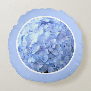 COJÍN REDONDO PERIWINKLE BLUE HYDRANGEA ROUND PILLOW