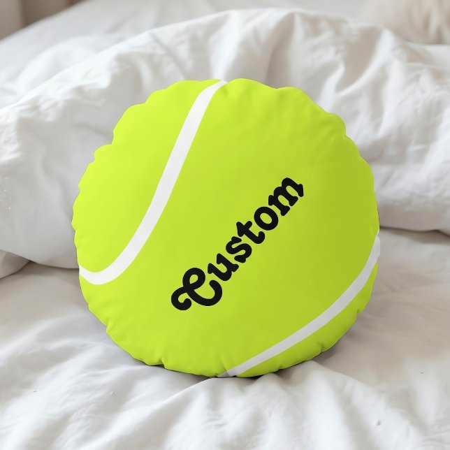 Cojín Redondo Personalizado Jugador de bolas de tenis o Pillow (Tennis round pillow with custom team name or player name.)
