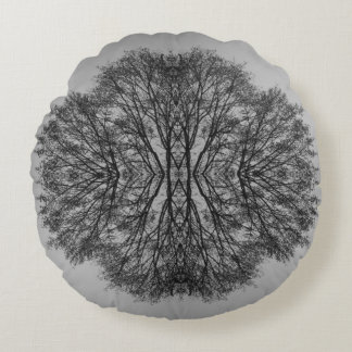 Cojín Redondo Pilar redondo de reflexión de árbol monocromo