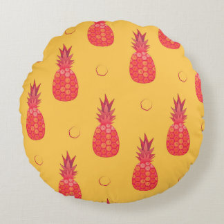 Cojín Redondo Piña rosada sobre fondo naranja. Manto sin foco