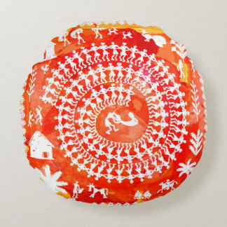 Cojín Redondo Pintura warli - dibujo a mano tradicional del anci