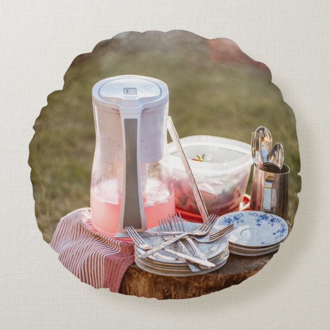 Cojín Redondo Platos y jardinería de cerámica floral plateada y  (Anverso)