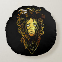 Princesa abrazada por un cuervo