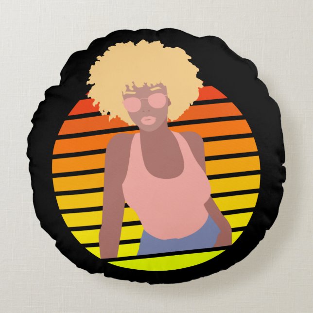 COJÍN REDONDO RETRO AFRO QUEEN - REINA AFROAMERICANA (Anverso)