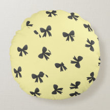 Scattered Bow Pattern Round Throw Pillow 