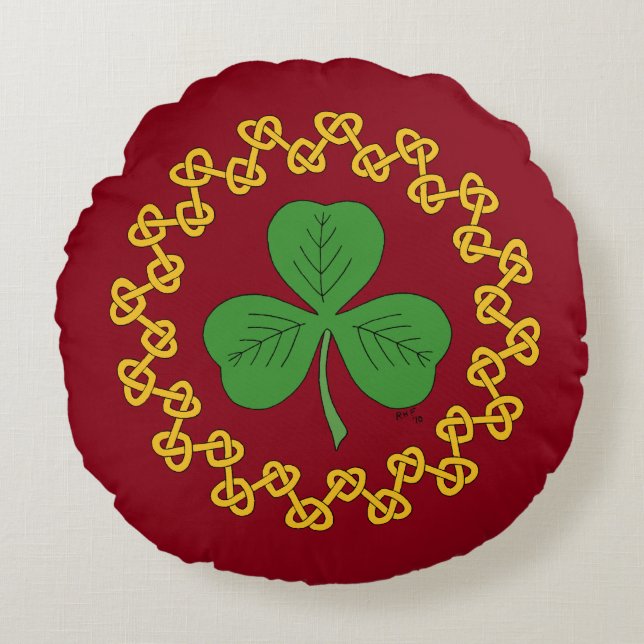 Cojín Redondo Shamrock y Knotwork en rojo (Anverso)
