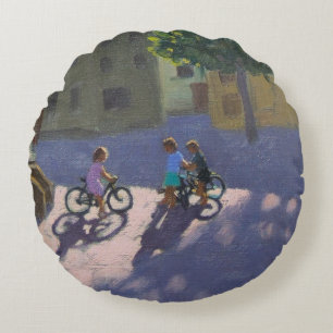 Cojín Redondo Tres niños con las bicicletas España