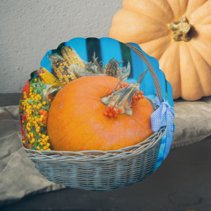 Cojín Redondo Una cesta de vacaciones con calabazas