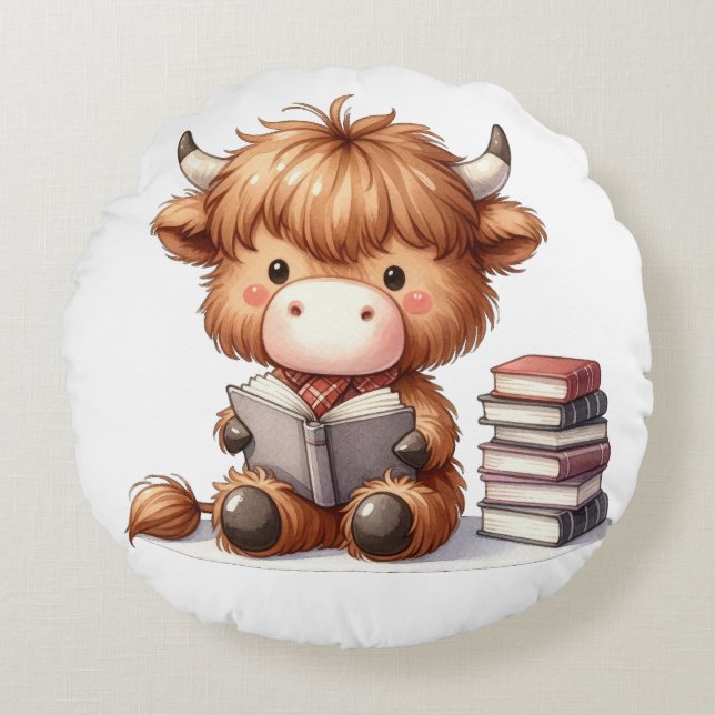 Cojín Redondo Vaca de las Tierras Altas leyendo libros (Anverso)