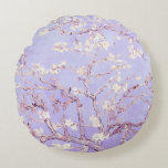 Cojín Redondo Van Gogh Almond Blossoms Lavender<br><div class="desc">Flores de almendras de Vincent Van Gogh alteración del color copyright 2Sweet4wordsDiseños/ PureVintage Love Consiga la belleza de la querida Florencia de Almendros de Van Gogh en los colores que concuerdan con su casa.</div>