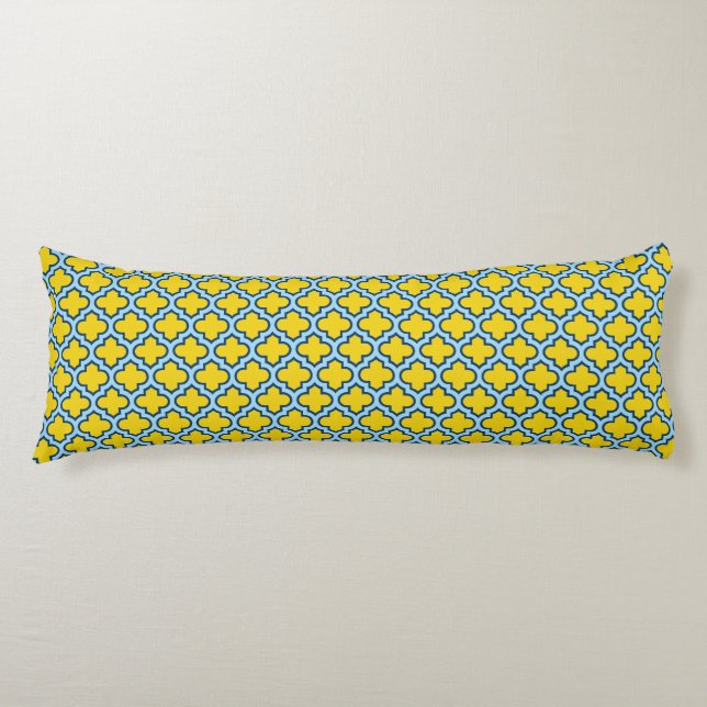Cojín Rojo azul amarillo y bebé, Entramado, Quatrefoil (Anverso)