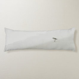 Cojín Sandpiper costero en la playa