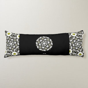 Cojín Segundo arte caleidoscopio del volumen uno