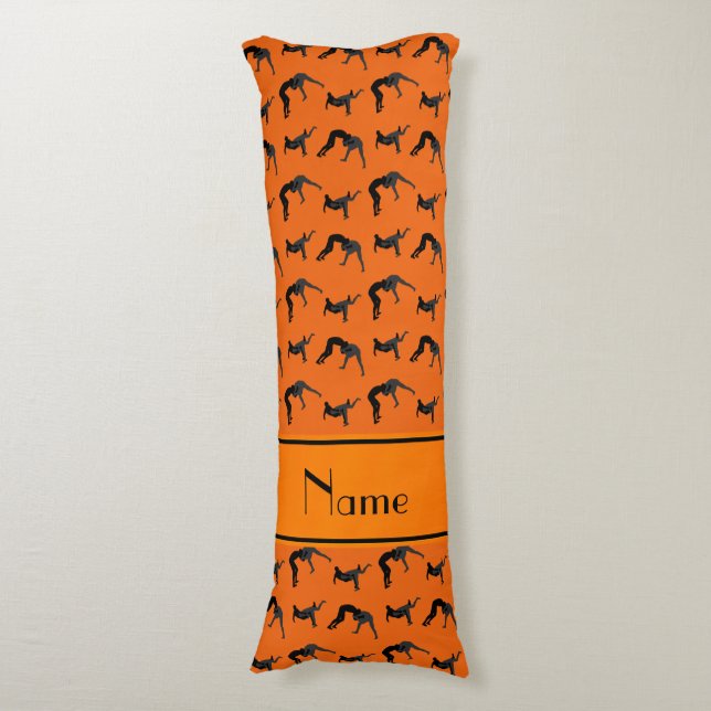 Cojín Siluetas de lucha personalizadas del naranja (Frente vertical)