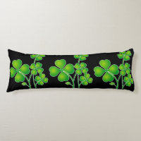 St. Patrick's Day Clover / Shamrock + tus ideas