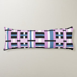 Cojín Tapado en azul pizarra, orquídea, negro y blanco